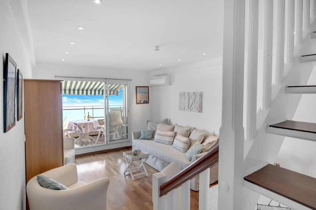 La Prom - A Two Bedroom Apartment With A Sea View นีซ ภายนอก รูปภาพ